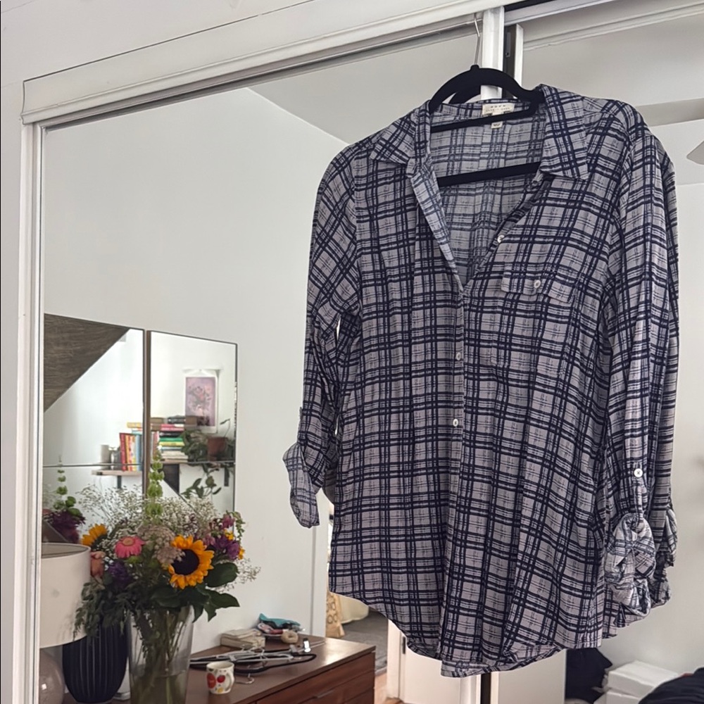 Soft Joie Black and White Plaid Button Down Shirt